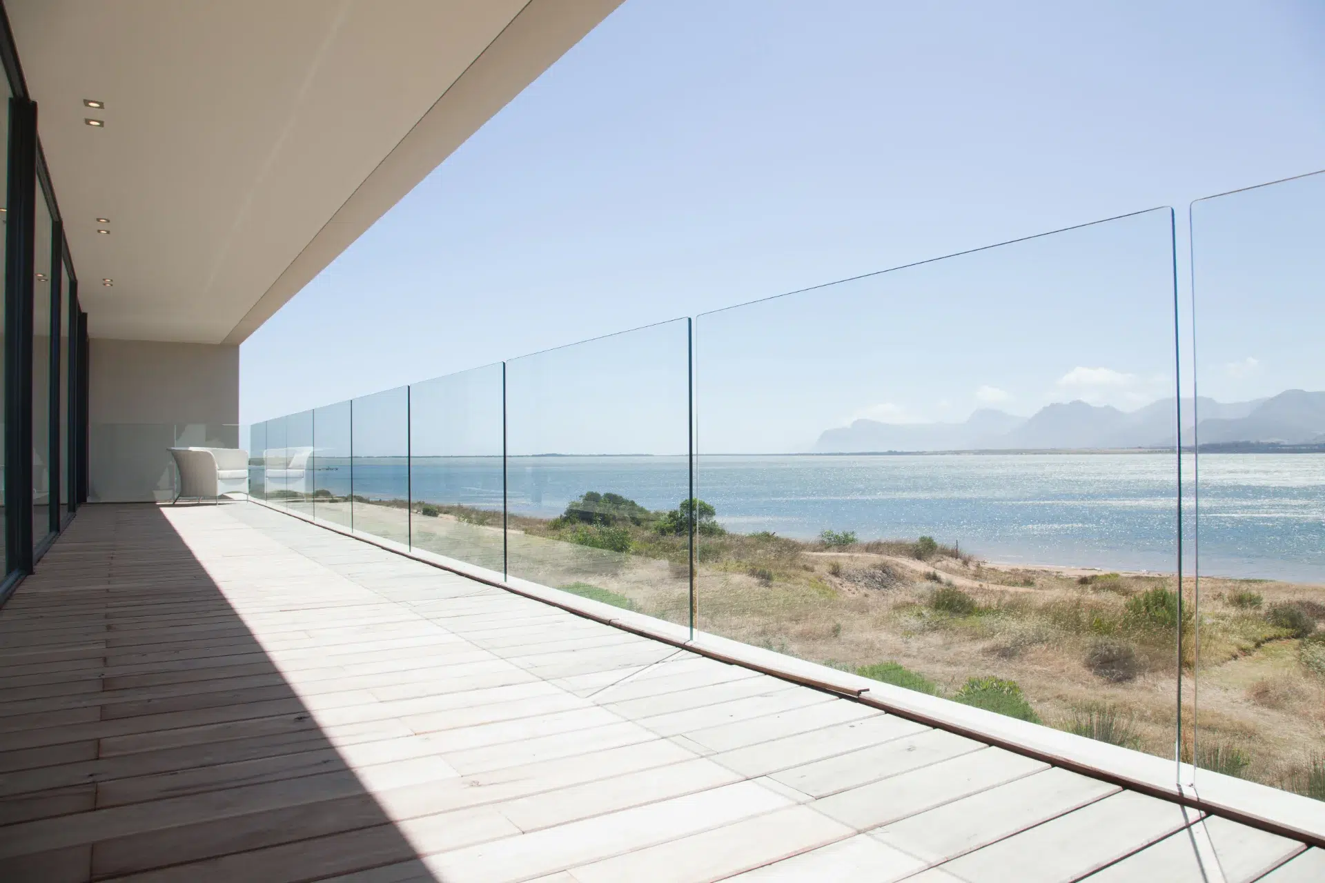 VLX 120 Glass Railing System in Doral, FL | Sightline Windows & Doors Doral - detail 1