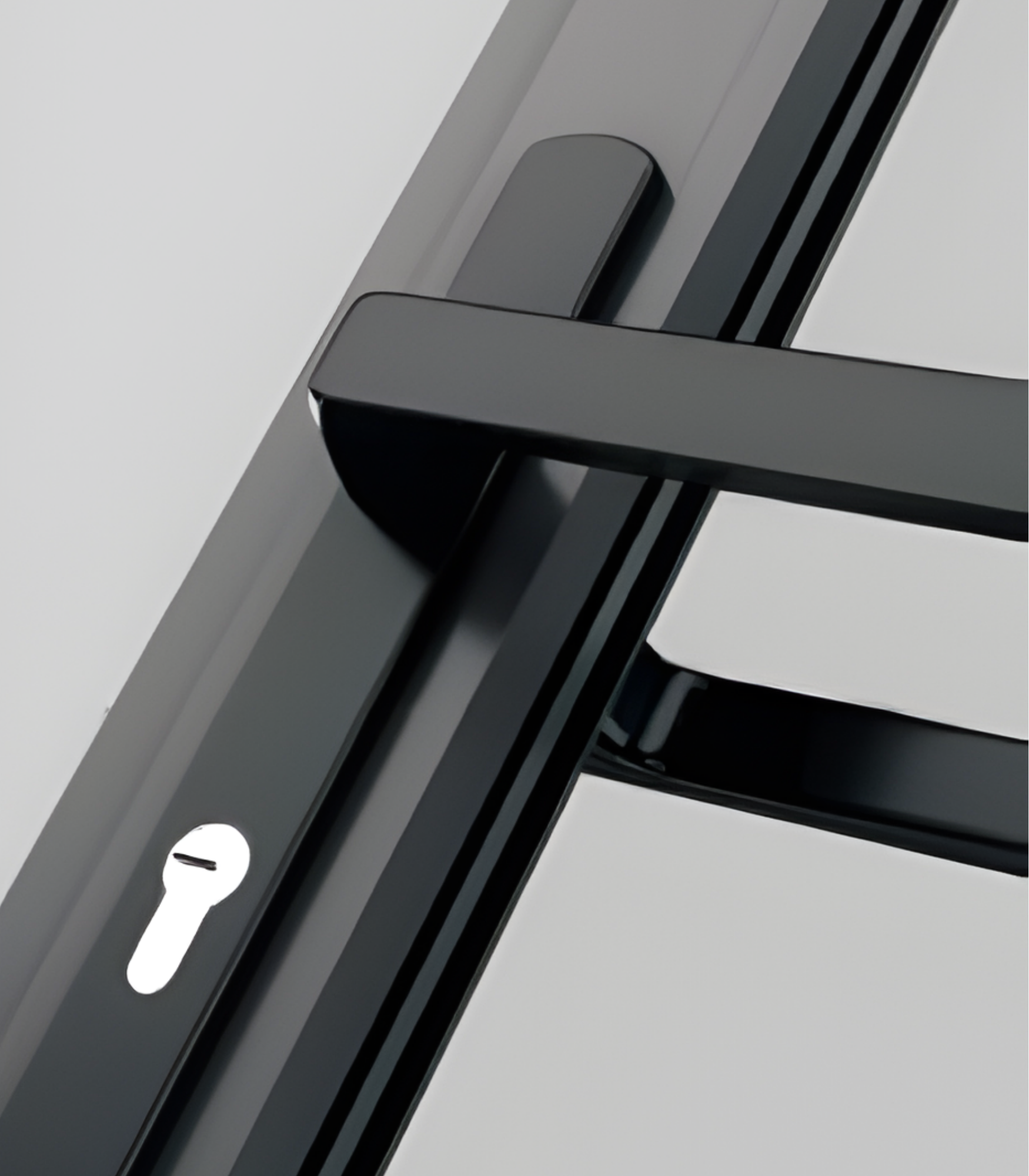 VLX 100 Swing / Entry Door in Doral, FL | Sightline Windows & Doors Doral - detail 3